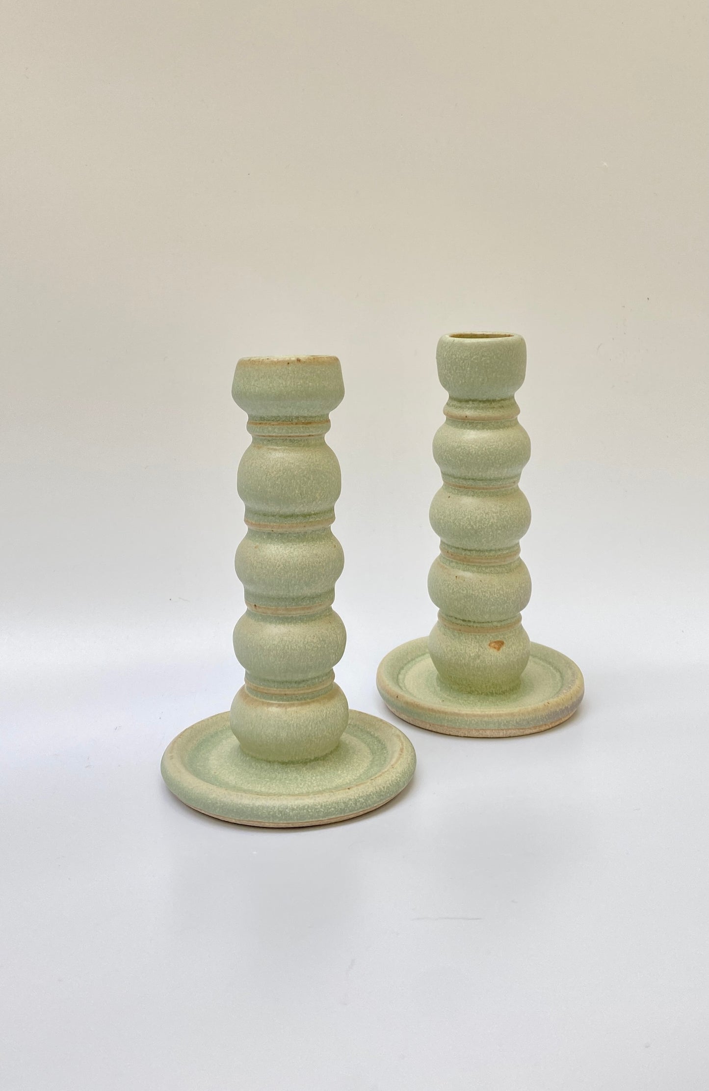 sculpted candlestick holder - pistachio