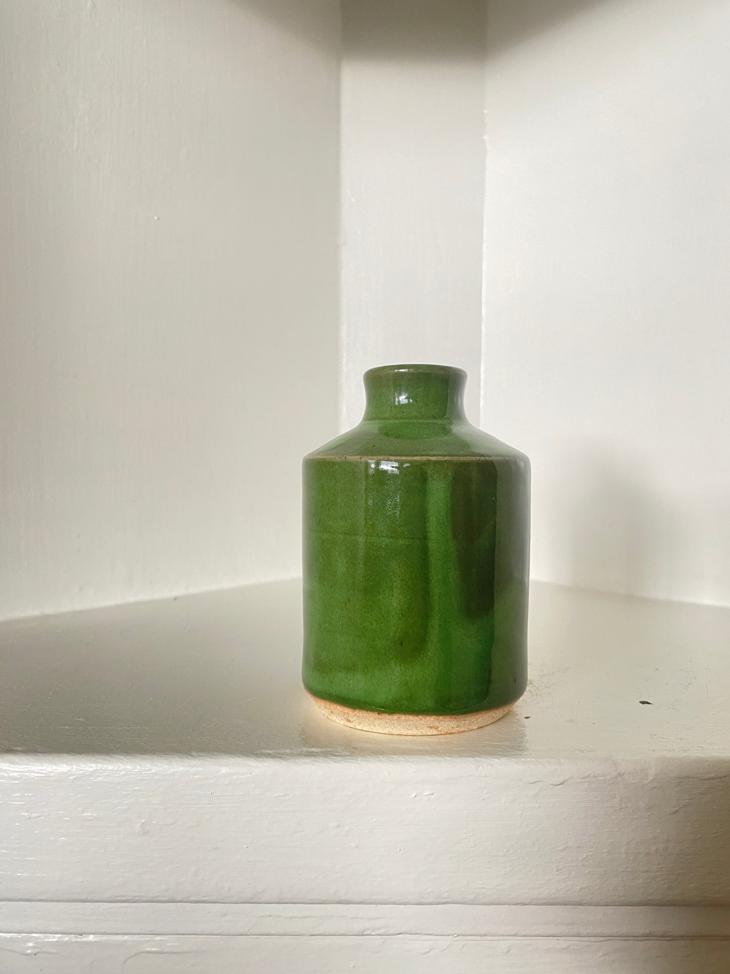 stoneware bud vase - emerald