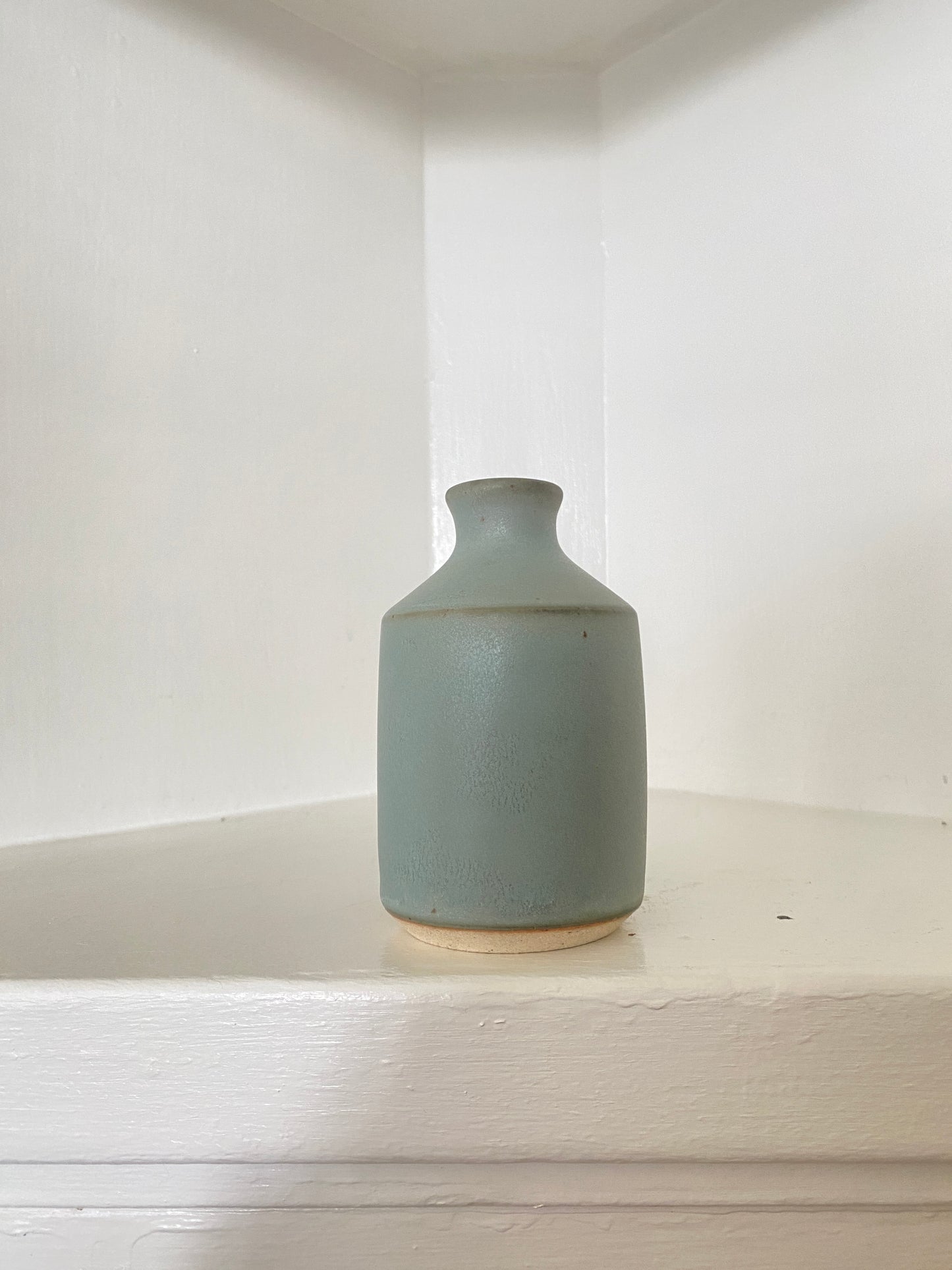stoneware bud vase - turquoise