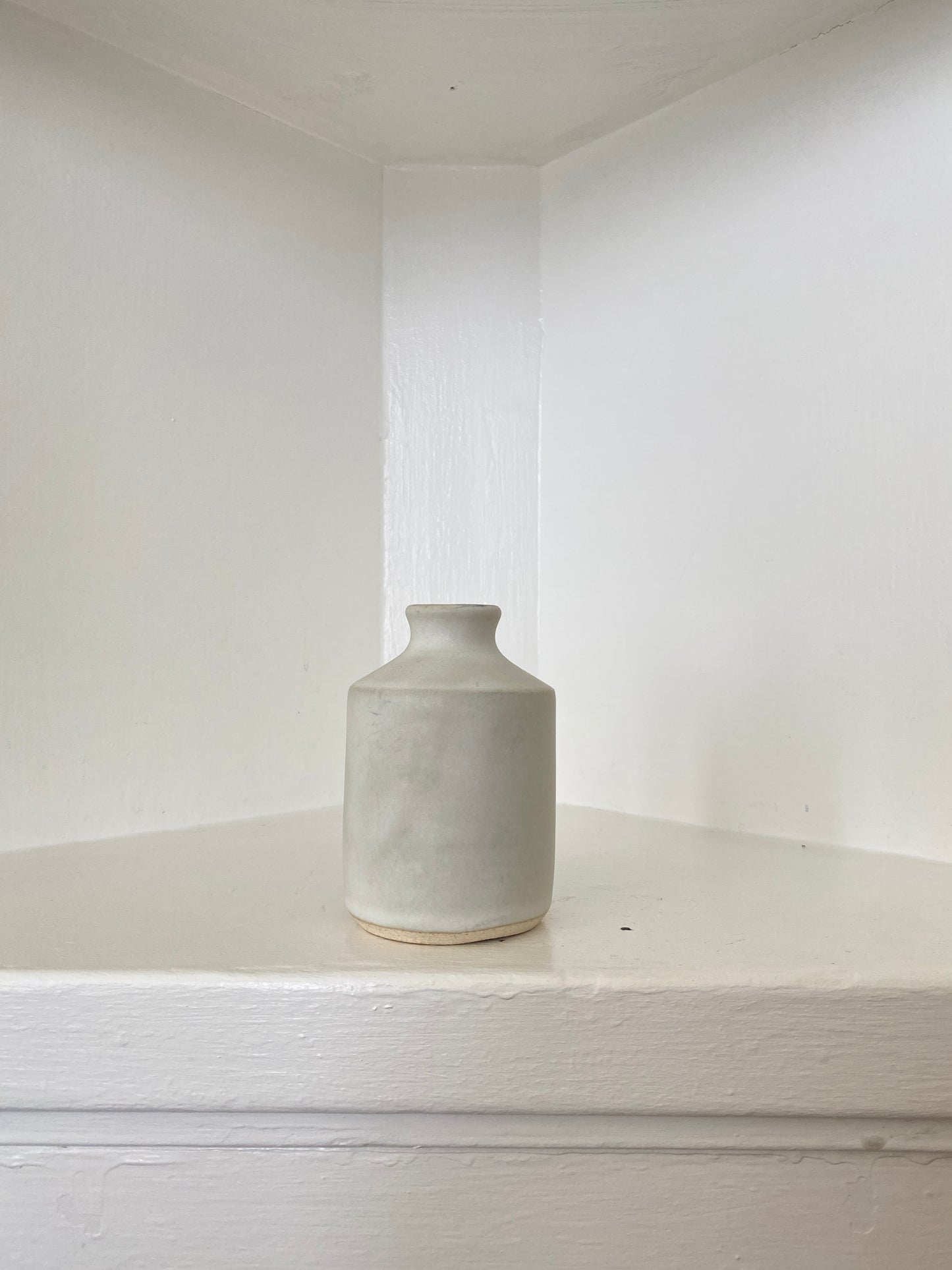 stoneware bud vase - matte white