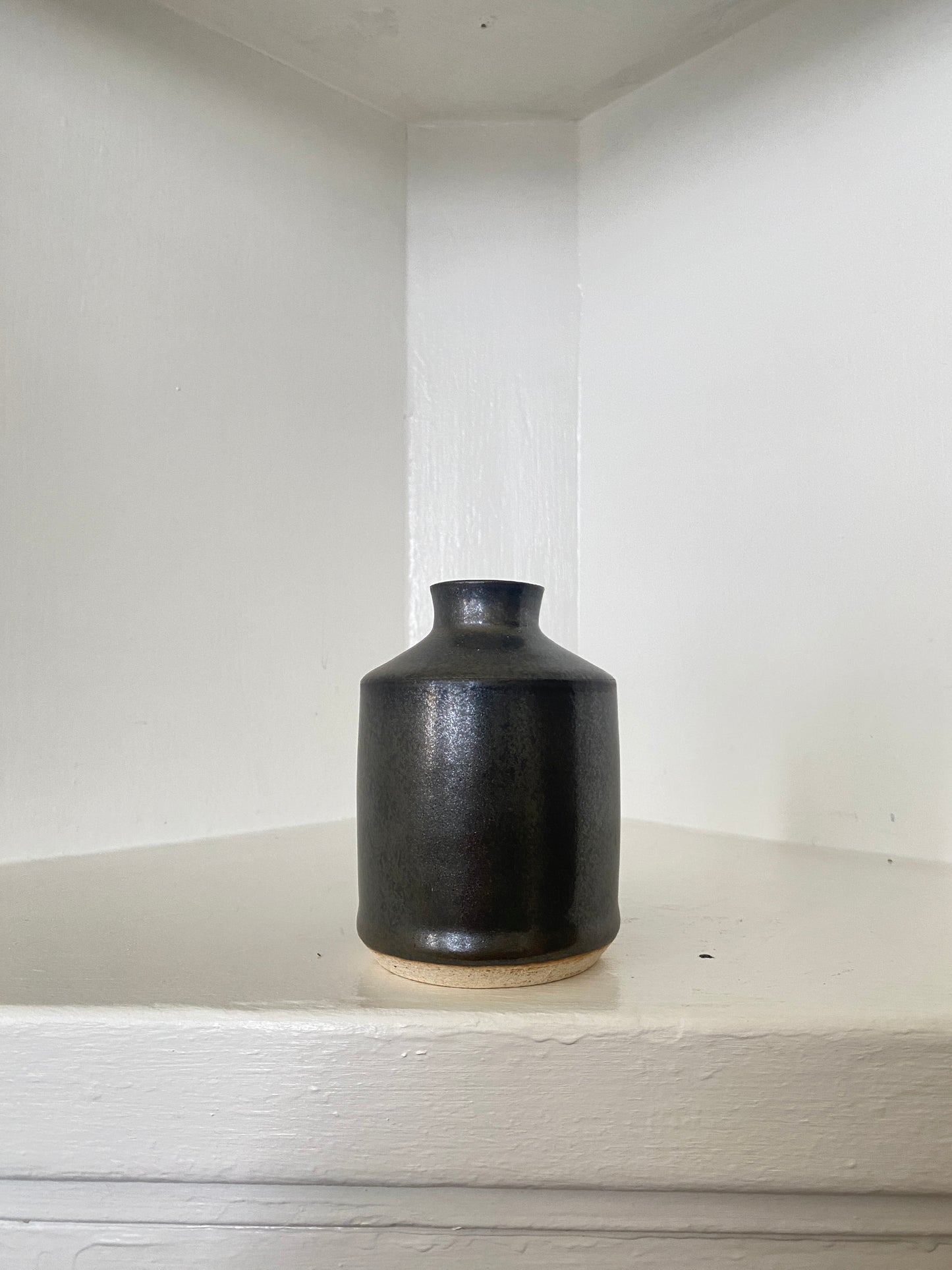 stoneware bud vase - gunmetal