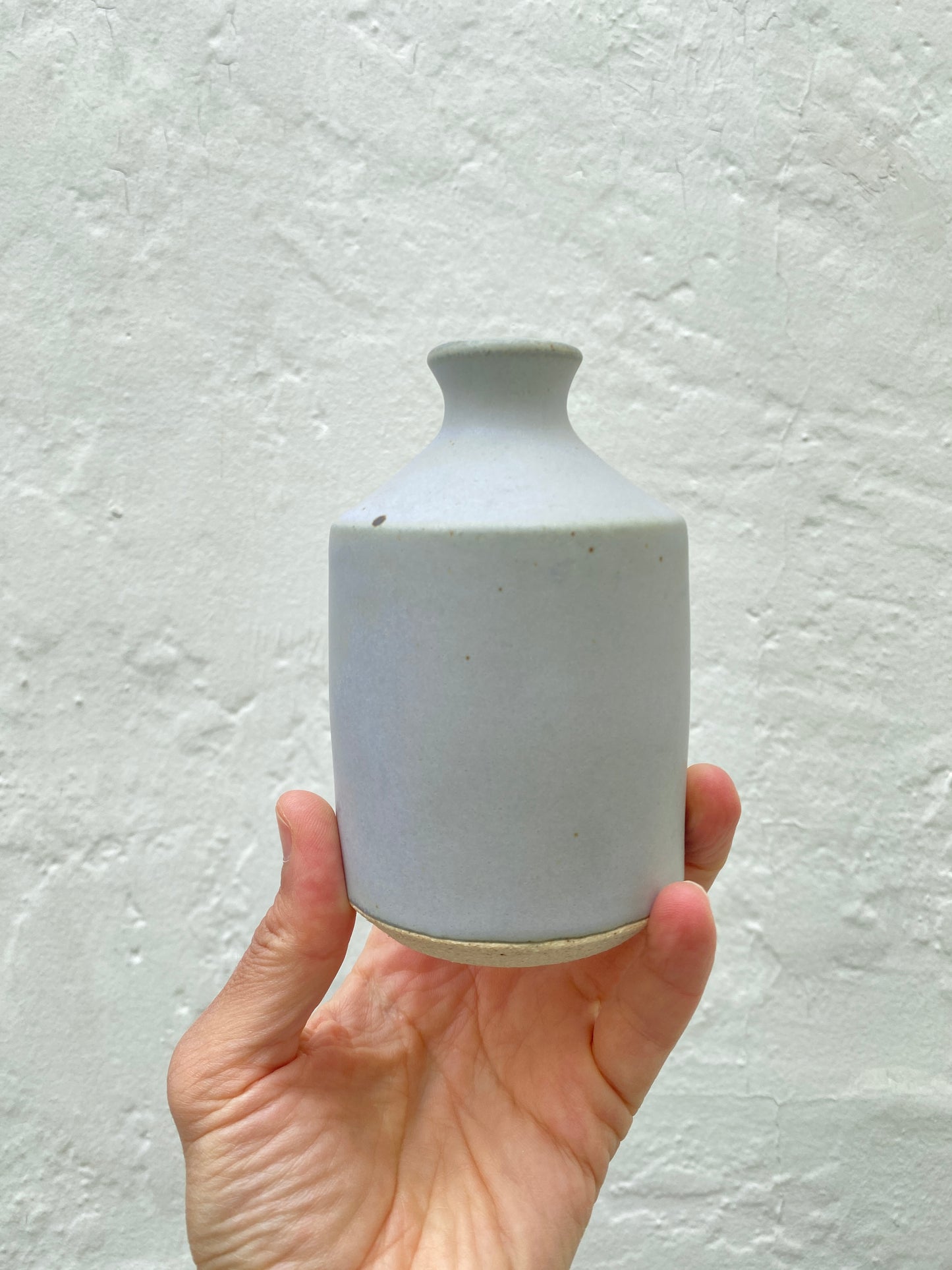 stoneware bud vase - pale lavender
