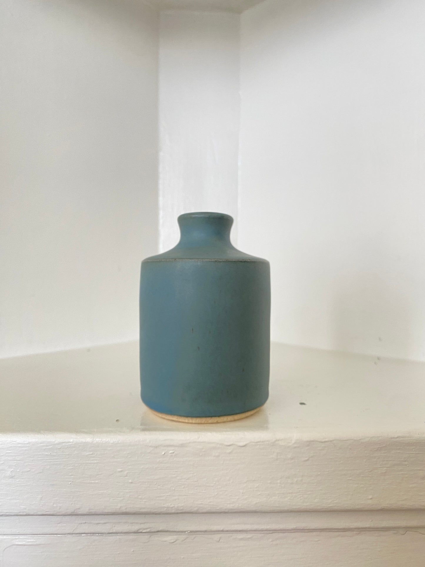 stoneware bud vase - aqua