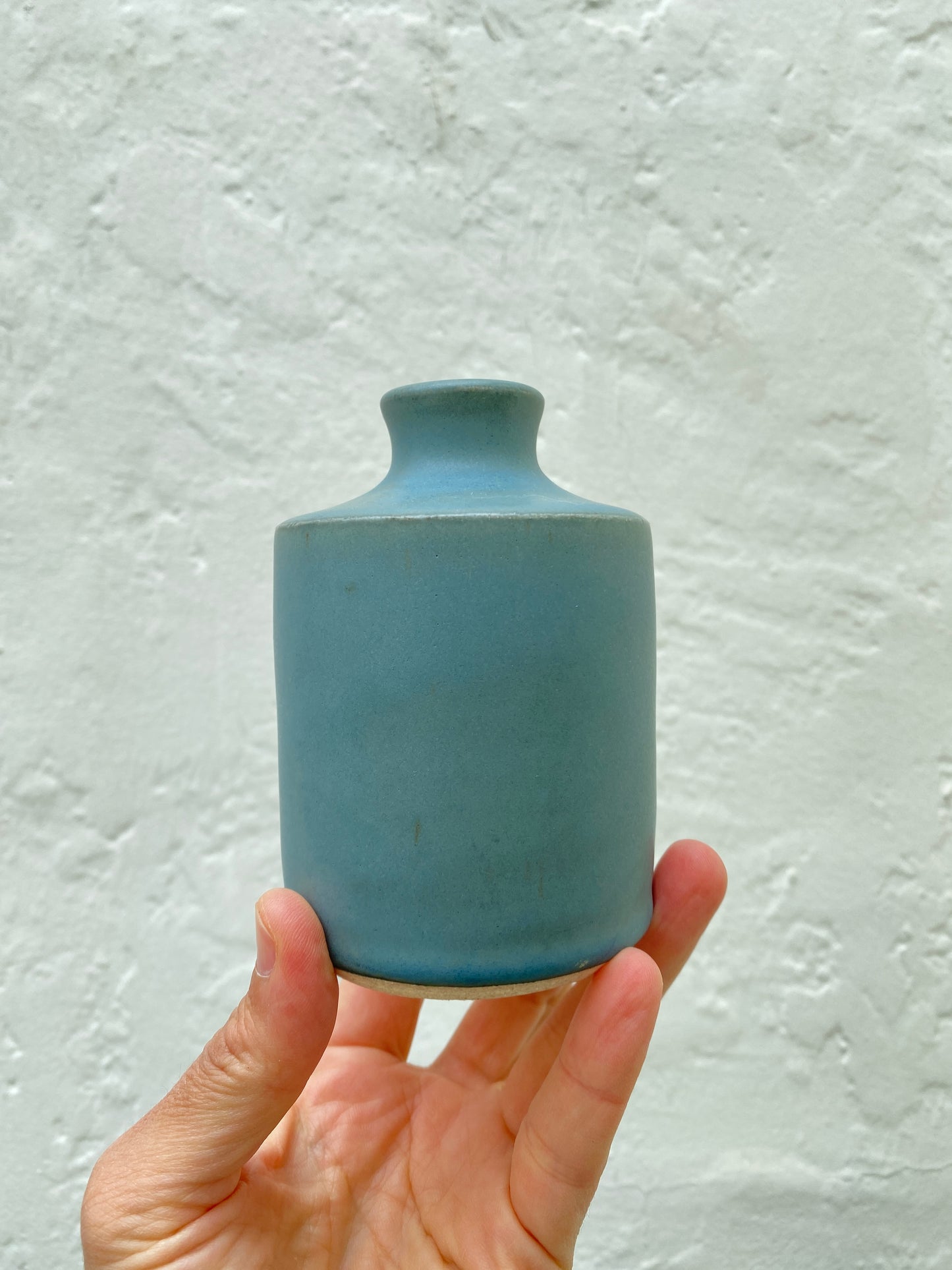 stoneware bud vase - aqua