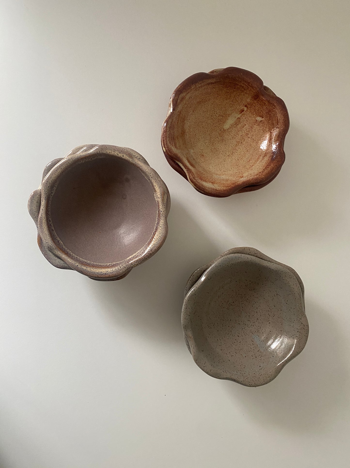 scalloped bowl - dusted lilac